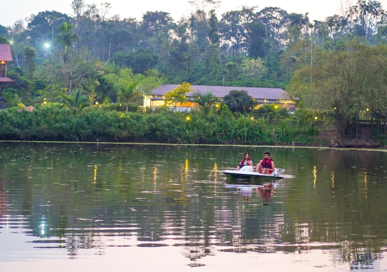 Niyatma Wayanad Pool Resort By Voye Homes Exterior photo