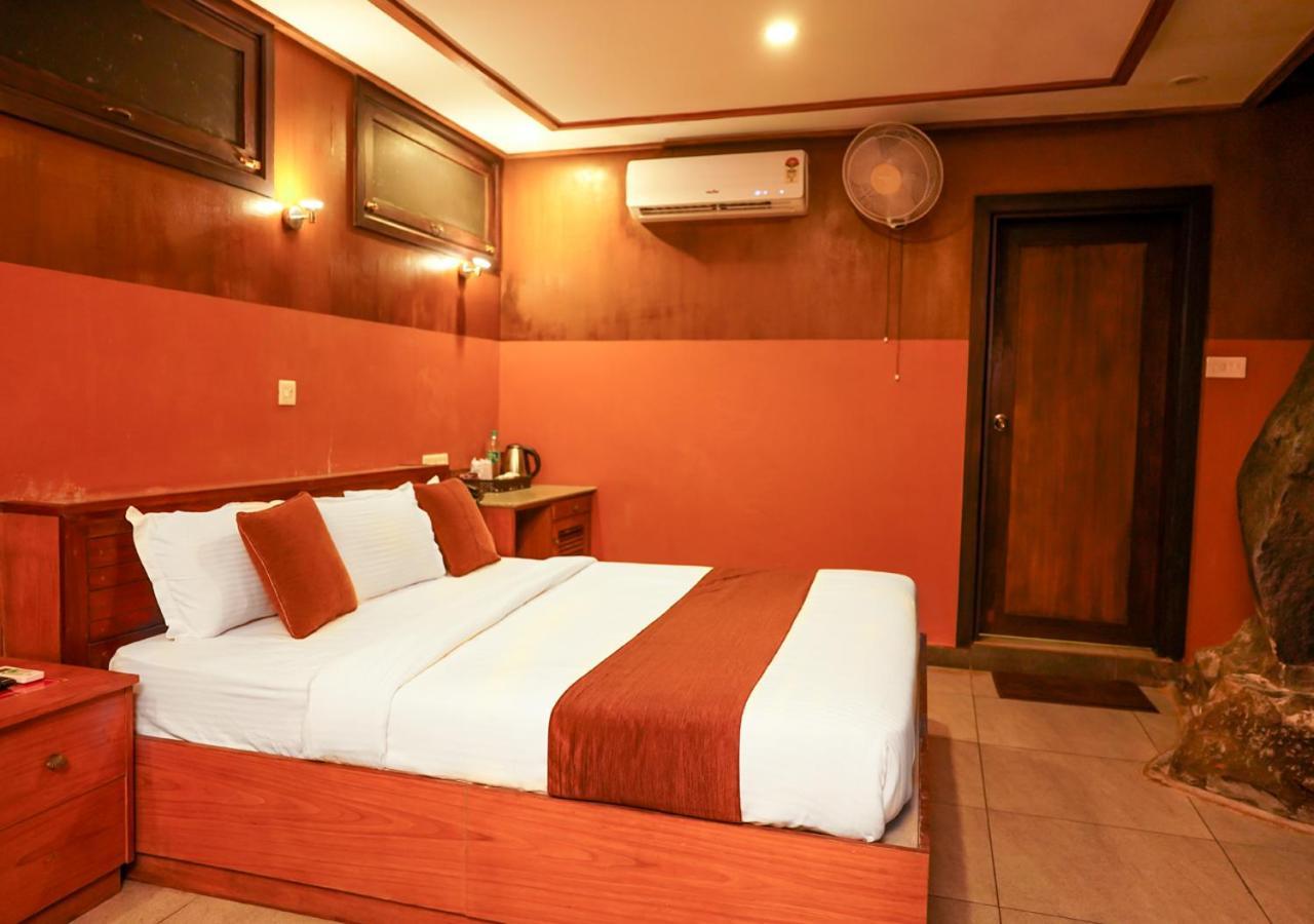 Niyatma Wayanad Pool Resort By Voye Homes Exterior photo