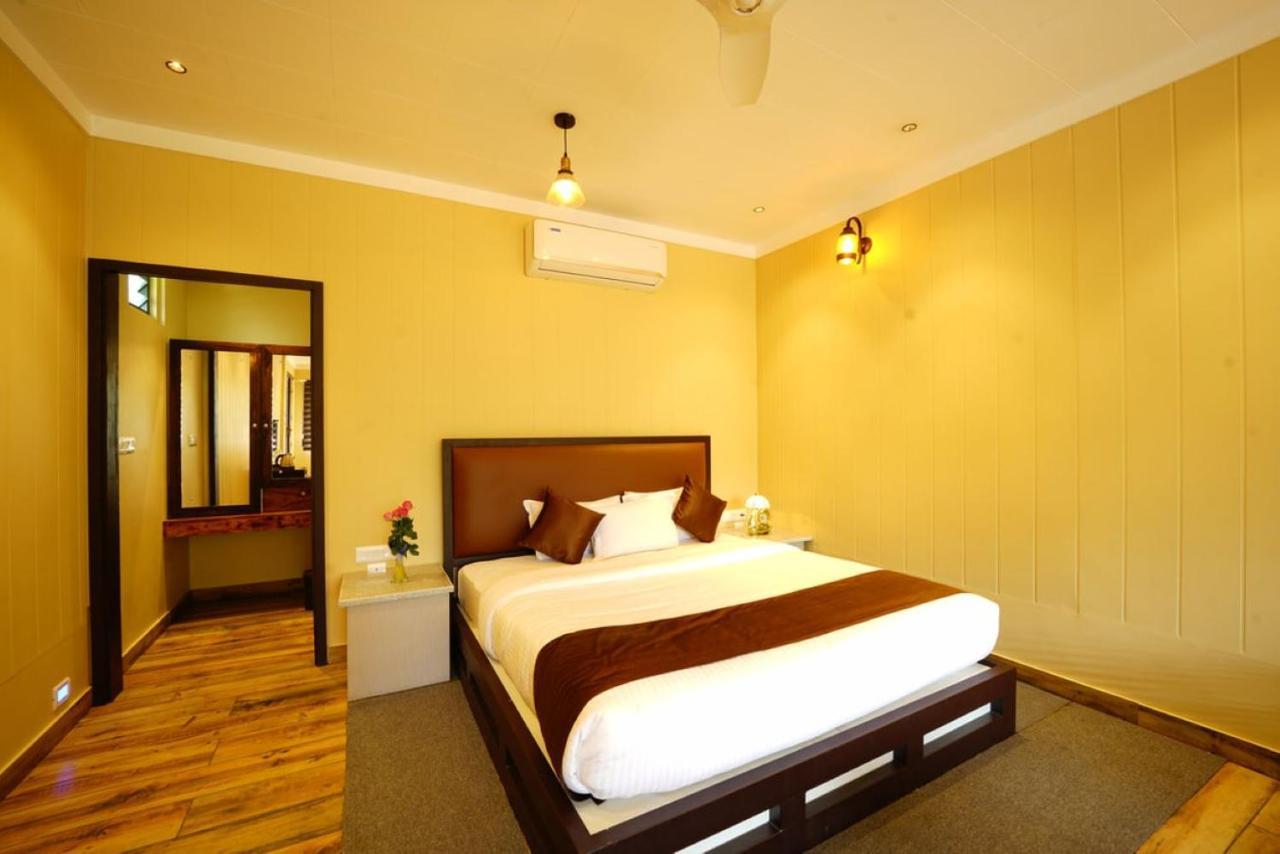 Niyatma Wayanad Pool Resort By Voye Homes Exterior photo